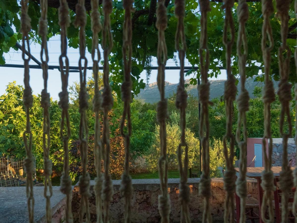 Vintage Stone-Built Country Cottage In Richea Kouloureika المظهر الخارجي الصورة