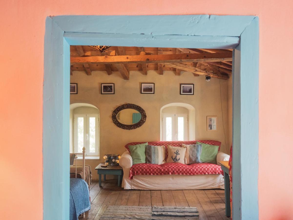 Vintage Stone-Built Country Cottage In Richea Kouloureika المظهر الخارجي الصورة